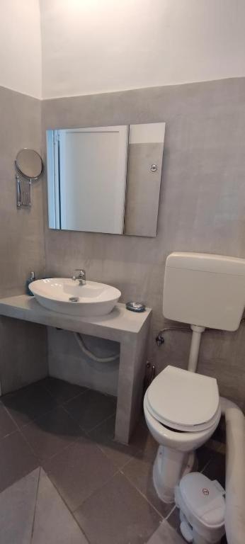 Dima Rooms And Apartments Ateny Zewnętrze zdjęcie